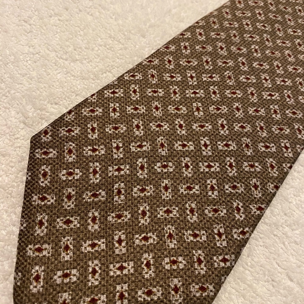 Brand New Classic Business Tie By Perry Ellis Brand New Classic Business Tie By Perry Ellis
